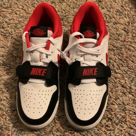 New air Jordan legacy 312 low - Picture 3 of 6